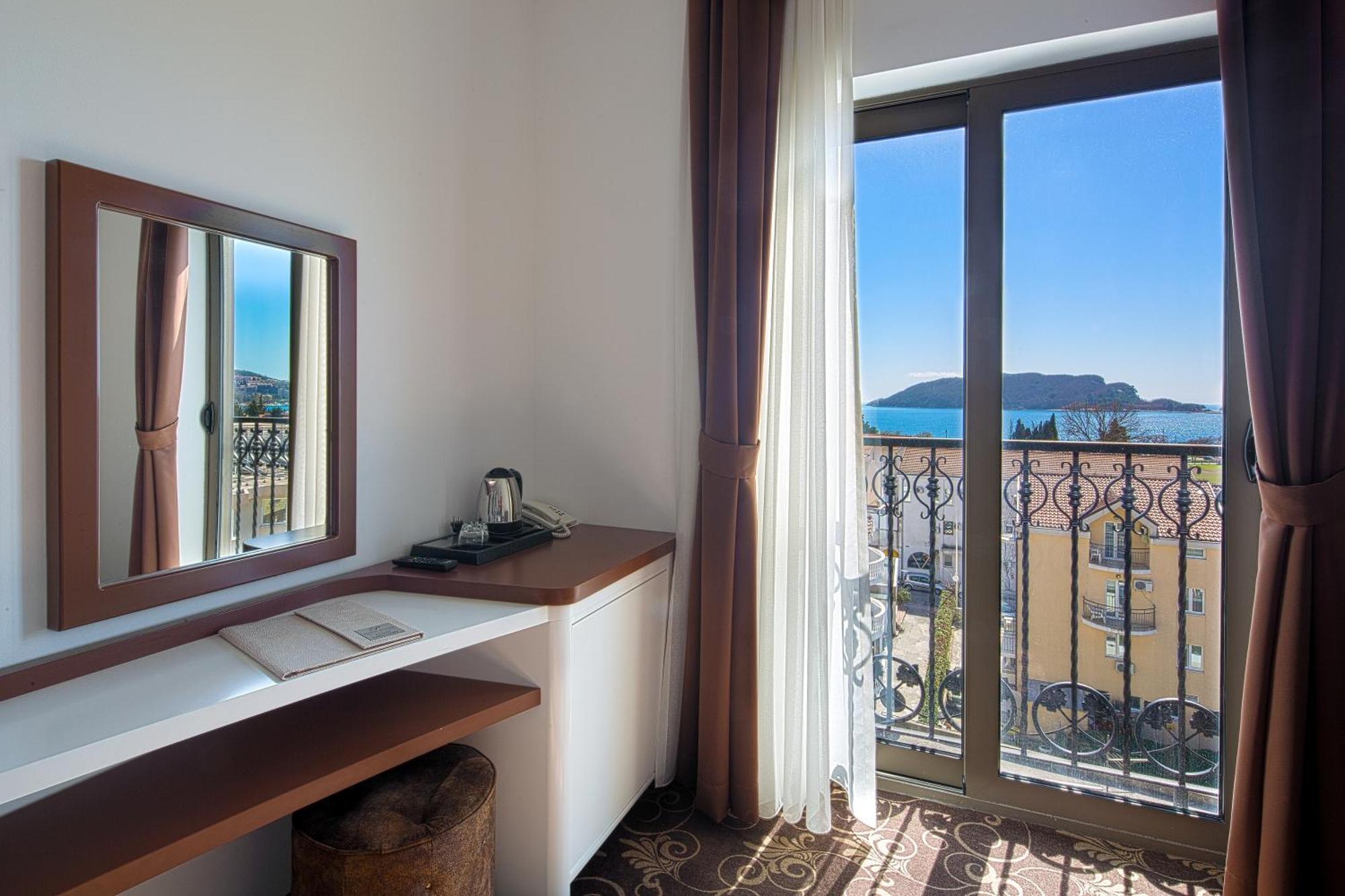 Hotel Pozzo بودفا المظهر الخارجي الصورة