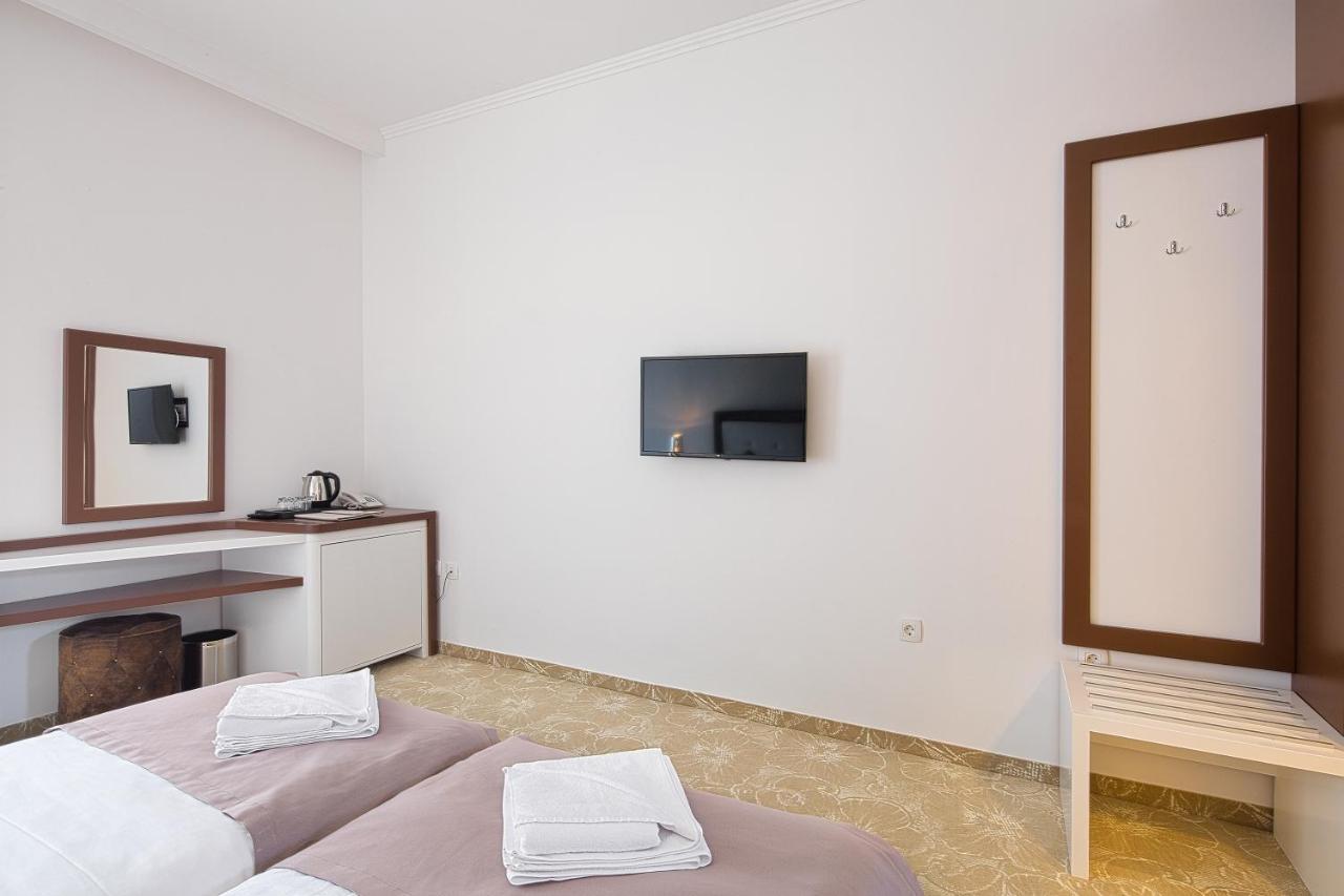Hotel Pozzo بودفا المظهر الخارجي الصورة