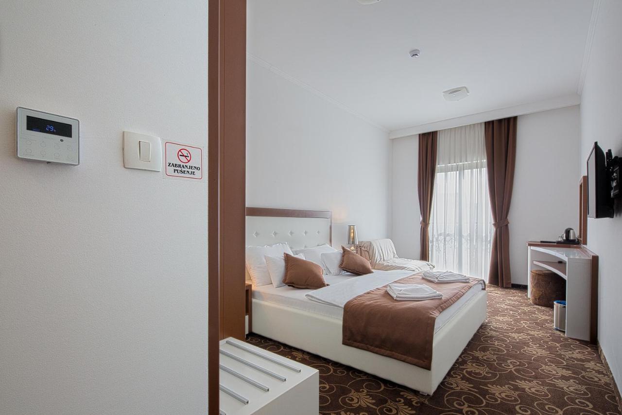 Hotel Pozzo بودفا المظهر الخارجي الصورة