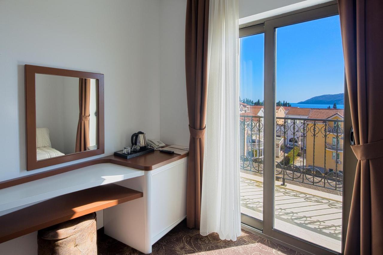 Hotel Pozzo بودفا المظهر الخارجي الصورة