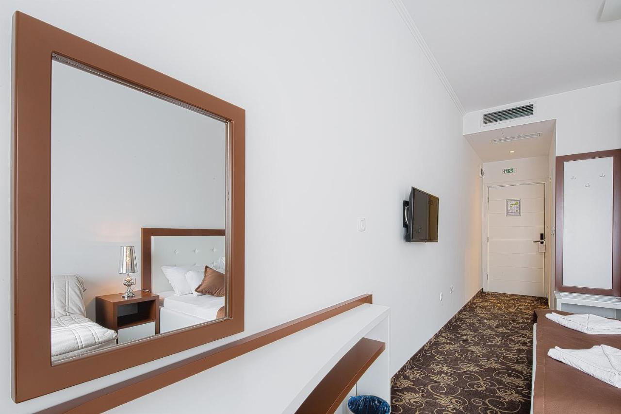 Hotel Pozzo بودفا المظهر الخارجي الصورة