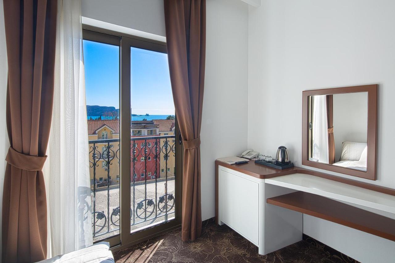 Hotel Pozzo بودفا المظهر الخارجي الصورة
